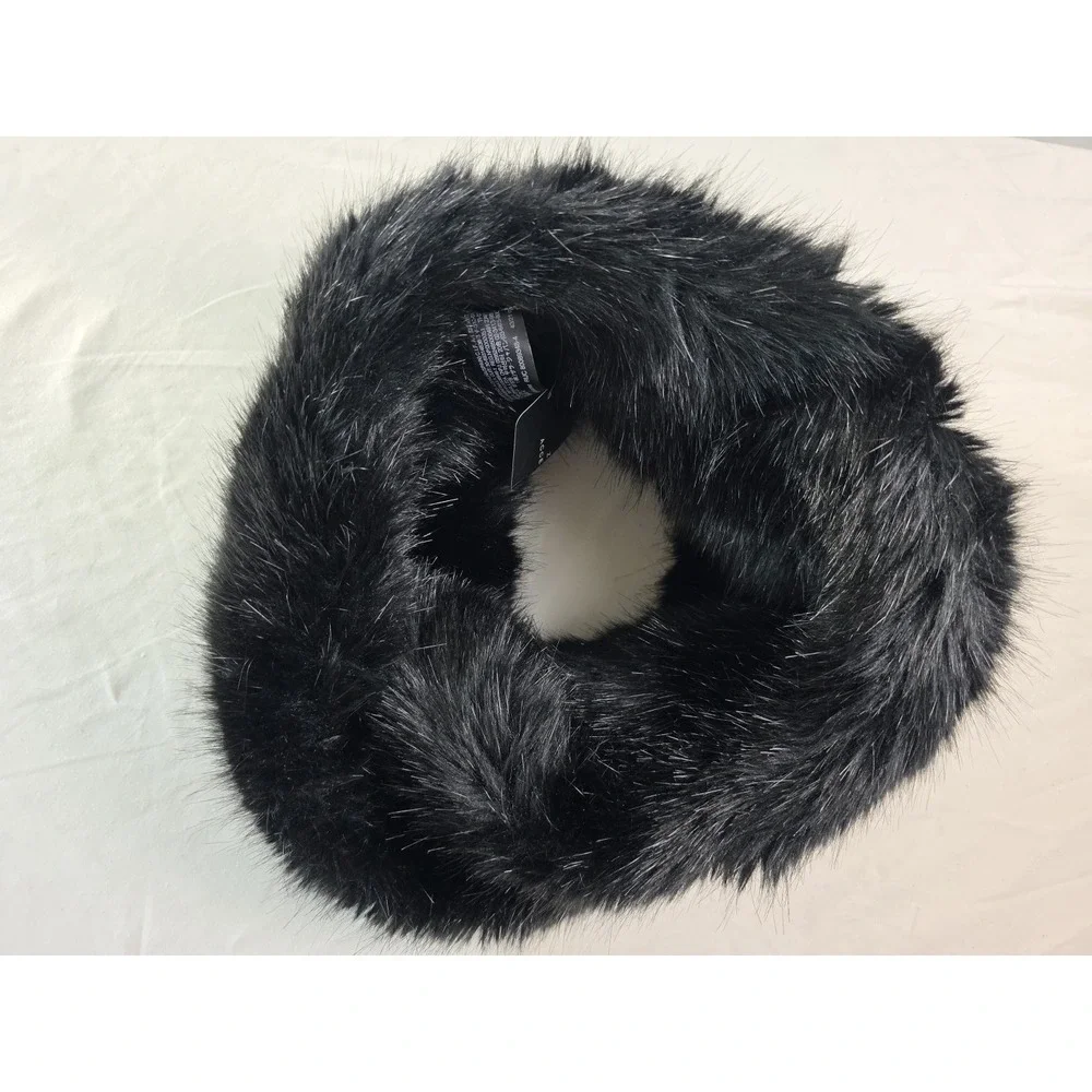 Zara Black Faux Fur Infinity Circle Winter Neck Warmer Scarf Luxurious Black New
